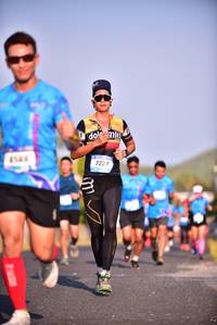 BIB: 546, 7227
                            <button type="button" onclick="openModal(3097535)" class="btn btn-primary btn-sm float-right btn-popup" data-toggle="modal" data-target=".modal-high-quality">
                        <i class="fas fa-shopping-cart"></i> Add to Cart
                    </button>
                                            <button type="button" onclick="isThisMe(3097535, true)" class="btn btn-success btn-sm float-right btn-popup btn-isme hidden" data-toggle="tooltip" data-placement="bottom" title="นี่คือรูปของคุณใช่ไหม คลิกที่นี่เพื่อเอาเข้าอัลบั้ม">
                        <i class="fas fa-plus"></i> Add to album
                    </button>
                    <button type="button" onclick="isThisMe(3097535, false)" class="btn btn-warning btn-sm float-right btn-popup btn-isnotme hidden">
                        <i class="fas fa-ban"></i> Remove from album
                    </button>