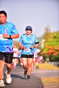 BIB: 6115
                            <button type="button" onclick="openModal(3100440)" class="btn btn-primary btn-sm float-right btn-popup" data-toggle="modal" data-target=".modal-high-quality">
                        <i class="fas fa-shopping-cart"></i> Add to Cart
                    </button>
                                            <button type="button" onclick="isThisMe(3100440, true)" class="btn btn-success btn-sm float-right btn-popup btn-isme hidden" data-toggle="tooltip" data-placement="bottom" title="นี่คือรูปของคุณใช่ไหม คลิกที่นี่เพื่อเอาเข้าอัลบั้ม">
                        <i class="fas fa-plus"></i> Add to album
                    </button>
                    <button type="button" onclick="isThisMe(3100440, false)" class="btn btn-warning btn-sm float-right btn-popup btn-isnotme hidden">
                        <i class="fas fa-ban"></i> Remove from album
                    </button>