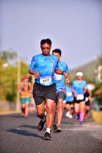 BIB: 6177
                            <button type="button" onclick="openModal(3097548)" class="btn btn-primary btn-sm float-right btn-popup" data-toggle="modal" data-target=".modal-high-quality">
                        <i class="fas fa-shopping-cart"></i> Add to Cart
                    </button>
                                            <button type="button" onclick="isThisMe(3097548, true)" class="btn btn-success btn-sm float-right btn-popup btn-isme hidden" data-toggle="tooltip" data-placement="bottom" title="นี่คือรูปของคุณใช่ไหม คลิกที่นี่เพื่อเอาเข้าอัลบั้ม">
                        <i class="fas fa-plus"></i> Add to album
                    </button>
                    <button type="button" onclick="isThisMe(3097548, false)" class="btn btn-warning btn-sm float-right btn-popup btn-isnotme hidden">
                        <i class="fas fa-ban"></i> Remove from album
                    </button>