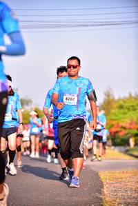 BIB: 6262
                            <button type="button" onclick="openModal(3100939)" class="btn btn-primary btn-sm float-right btn-popup" data-toggle="modal" data-target=".modal-high-quality">
                        <i class="fas fa-shopping-cart"></i> Add to Cart
                    </button>
                                            <button type="button" onclick="isThisMe(3100939, true)" class="btn btn-success btn-sm float-right btn-popup btn-isme hidden" data-toggle="tooltip" data-placement="bottom" title="นี่คือรูปของคุณใช่ไหม คลิกที่นี่เพื่อเอาเข้าอัลบั้ม">
                        <i class="fas fa-plus"></i> Add to album
                    </button>
                    <button type="button" onclick="isThisMe(3100939, false)" class="btn btn-warning btn-sm float-right btn-popup btn-isnotme hidden">
                        <i class="fas fa-ban"></i> Remove from album
                    </button>