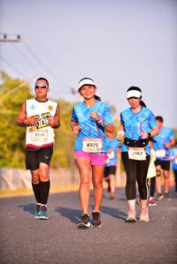 BIB: 9390, 8925, 963
                            <button type="button" onclick="openModal(3106375)" class="btn btn-primary btn-sm float-right btn-popup" data-toggle="modal" data-target=".modal-high-quality">
                        <i class="fas fa-shopping-cart"></i> Add to Cart
                    </button>
                                            <button type="button" onclick="isThisMe(3106375, true)" class="btn btn-success btn-sm float-right btn-popup btn-isme hidden" data-toggle="tooltip" data-placement="bottom" title="นี่คือรูปของคุณใช่ไหม คลิกที่นี่เพื่อเอาเข้าอัลบั้ม">
                        <i class="fas fa-plus"></i> Add to album
                    </button>
                    <button type="button" onclick="isThisMe(3106375, false)" class="btn btn-warning btn-sm float-right btn-popup btn-isnotme hidden">
                        <i class="fas fa-ban"></i> Remove from album
                    </button>