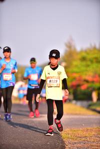 BIB: 8229
                            <button type="button" onclick="openModal(3106407)" class="btn btn-primary btn-sm float-right btn-popup" data-toggle="modal" data-target=".modal-high-quality">
                        <i class="fas fa-shopping-cart"></i> Add to Cart
                    </button>
                                            <button type="button" onclick="isThisMe(3106407, true)" class="btn btn-success btn-sm float-right btn-popup btn-isme hidden" data-toggle="tooltip" data-placement="bottom" title="นี่คือรูปของคุณใช่ไหม คลิกที่นี่เพื่อเอาเข้าอัลบั้ม">
                        <i class="fas fa-plus"></i> Add to album
                    </button>
                    <button type="button" onclick="isThisMe(3106407, false)" class="btn btn-warning btn-sm float-right btn-popup btn-isnotme hidden">
                        <i class="fas fa-ban"></i> Remove from album
                    </button>