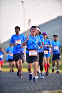 BIB: 9529, 843
                            <button type="button" onclick="openModal(3116061)" class="btn btn-primary btn-sm float-right btn-popup" data-toggle="modal" data-target=".modal-high-quality">
                        <i class="fas fa-shopping-cart"></i> Add to Cart
                    </button>
                                            <button type="button" onclick="isThisMe(3116061, true)" class="btn btn-success btn-sm float-right btn-popup btn-isme hidden" data-toggle="tooltip" data-placement="bottom" title="นี่คือรูปของคุณใช่ไหม คลิกที่นี่เพื่อเอาเข้าอัลบั้ม">
                        <i class="fas fa-plus"></i> Add to album
                    </button>
                    <button type="button" onclick="isThisMe(3116061, false)" class="btn btn-warning btn-sm float-right btn-popup btn-isnotme hidden">
                        <i class="fas fa-ban"></i> Remove from album
                    </button>