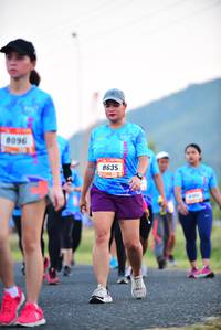 BIB: 096, 8635
                            <button type="button" onclick="openModal(3119334)" class="btn btn-primary btn-sm float-right btn-popup" data-toggle="modal" data-target=".modal-high-quality">
                        <i class="fas fa-shopping-cart"></i> Add to Cart
                    </button>
                                            <button type="button" onclick="isThisMe(3119334, true)" class="btn btn-success btn-sm float-right btn-popup btn-isme hidden" data-toggle="tooltip" data-placement="bottom" title="นี่คือรูปของคุณใช่ไหม คลิกที่นี่เพื่อเอาเข้าอัลบั้ม">
                        <i class="fas fa-plus"></i> Add to album
                    </button>
                    <button type="button" onclick="isThisMe(3119334, false)" class="btn btn-warning btn-sm float-right btn-popup btn-isnotme hidden">
                        <i class="fas fa-ban"></i> Remove from album
                    </button>