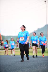 BIB: 9288
                            <button type="button" onclick="openModal(3120107)" class="btn btn-primary btn-sm float-right btn-popup" data-toggle="modal" data-target=".modal-high-quality">
                        <i class="fas fa-shopping-cart"></i> Add to Cart
                    </button>
                                            <button type="button" onclick="isThisMe(3120107, true)" class="btn btn-success btn-sm float-right btn-popup btn-isme hidden" data-toggle="tooltip" data-placement="bottom" title="นี่คือรูปของคุณใช่ไหม คลิกที่นี่เพื่อเอาเข้าอัลบั้ม">
                        <i class="fas fa-plus"></i> Add to album
                    </button>
                    <button type="button" onclick="isThisMe(3120107, false)" class="btn btn-warning btn-sm float-right btn-popup btn-isnotme hidden">
                        <i class="fas fa-ban"></i> Remove from album
                    </button>