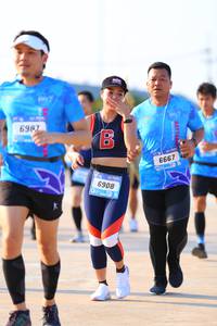 BIB: 698, 6667, 6908
                            <button type="button" onclick="openModal(3103296)" class="btn btn-primary btn-sm float-right btn-popup" data-toggle="modal" data-target=".modal-high-quality">
                        <i class="fas fa-shopping-cart"></i> Add to Cart
                    </button>
                                            <button type="button" onclick="isThisMe(3103296, true)" class="btn btn-success btn-sm float-right btn-popup btn-isme hidden" data-toggle="tooltip" data-placement="bottom" title="นี่คือรูปของคุณใช่ไหม คลิกที่นี่เพื่อเอาเข้าอัลบั้ม">
                        <i class="fas fa-plus"></i> Add to album
                    </button>
                    <button type="button" onclick="isThisMe(3103296, false)" class="btn btn-warning btn-sm float-right btn-popup btn-isnotme hidden">
                        <i class="fas fa-ban"></i> Remove from album
                    </button>