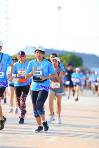 BIB: 4832, 6362, 384
                            <button type="button" onclick="openModal(3107286)" class="btn btn-primary btn-sm float-right btn-popup" data-toggle="modal" data-target=".modal-high-quality">
                        <i class="fas fa-shopping-cart"></i> Add to Cart
                    </button>
                                            <button type="button" onclick="isThisMe(3107286, true)" class="btn btn-success btn-sm float-right btn-popup btn-isme hidden" data-toggle="tooltip" data-placement="bottom" title="นี่คือรูปของคุณใช่ไหม คลิกที่นี่เพื่อเอาเข้าอัลบั้ม">
                        <i class="fas fa-plus"></i> Add to album
                    </button>
                    <button type="button" onclick="isThisMe(3107286, false)" class="btn btn-warning btn-sm float-right btn-popup btn-isnotme hidden">
                        <i class="fas fa-ban"></i> Remove from album
                    </button>