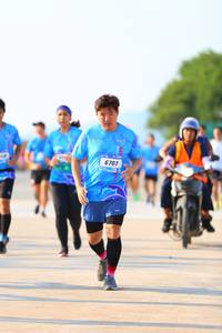 BIB: 6707
                            <button type="button" onclick="openModal(3103291)" class="btn btn-primary btn-sm float-right btn-popup" data-toggle="modal" data-target=".modal-high-quality">
                        <i class="fas fa-shopping-cart"></i> Add to Cart
                    </button>
                                            <button type="button" onclick="isThisMe(3103291, true)" class="btn btn-success btn-sm float-right btn-popup btn-isme hidden" data-toggle="tooltip" data-placement="bottom" title="นี่คือรูปของคุณใช่ไหม คลิกที่นี่เพื่อเอาเข้าอัลบั้ม">
                        <i class="fas fa-plus"></i> Add to album
                    </button>
                    <button type="button" onclick="isThisMe(3103291, false)" class="btn btn-warning btn-sm float-right btn-popup btn-isnotme hidden">
                        <i class="fas fa-ban"></i> Remove from album
                    </button>