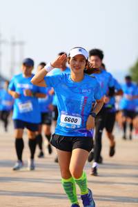 BIB: 6600
                            <button type="button" onclick="openModal(3102829)" class="btn btn-primary btn-sm float-right btn-popup" data-toggle="modal" data-target=".modal-high-quality">
                        <i class="fas fa-shopping-cart"></i> Add to Cart
                    </button>
                                            <button type="button" onclick="isThisMe(3102829, true)" class="btn btn-success btn-sm float-right btn-popup btn-isme hidden" data-toggle="tooltip" data-placement="bottom" title="นี่คือรูปของคุณใช่ไหม คลิกที่นี่เพื่อเอาเข้าอัลบั้ม">
                        <i class="fas fa-plus"></i> Add to album
                    </button>
                    <button type="button" onclick="isThisMe(3102829, false)" class="btn btn-warning btn-sm float-right btn-popup btn-isnotme hidden">
                        <i class="fas fa-ban"></i> Remove from album
                    </button>