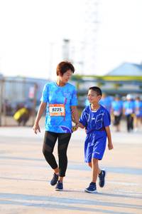 BIB: 9235
                            <button type="button" onclick="openModal(3109786)" class="btn btn-primary btn-sm float-right btn-popup" data-toggle="modal" data-target=".modal-high-quality">
                        <i class="fas fa-shopping-cart"></i> Add to Cart
                    </button>
                                            <button type="button" onclick="isThisMe(3109786, true)" class="btn btn-success btn-sm float-right btn-popup btn-isme hidden" data-toggle="tooltip" data-placement="bottom" title="นี่คือรูปของคุณใช่ไหม คลิกที่นี่เพื่อเอาเข้าอัลบั้ม">
                        <i class="fas fa-plus"></i> Add to album
                    </button>
                    <button type="button" onclick="isThisMe(3109786, false)" class="btn btn-warning btn-sm float-right btn-popup btn-isnotme hidden">
                        <i class="fas fa-ban"></i> Remove from album
                    </button>