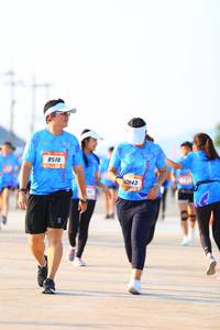 BIB: 8510, 3843
                            <button type="button" onclick="openModal(3109702)" class="btn btn-primary btn-sm float-right btn-popup" data-toggle="modal" data-target=".modal-high-quality">
                        <i class="fas fa-shopping-cart"></i> Add to Cart
                    </button>
                                            <button type="button" onclick="isThisMe(3109702, true)" class="btn btn-success btn-sm float-right btn-popup btn-isme hidden" data-toggle="tooltip" data-placement="bottom" title="นี่คือรูปของคุณใช่ไหม คลิกที่นี่เพื่อเอาเข้าอัลบั้ม">
                        <i class="fas fa-plus"></i> Add to album
                    </button>
                    <button type="button" onclick="isThisMe(3109702, false)" class="btn btn-warning btn-sm float-right btn-popup btn-isnotme hidden">
                        <i class="fas fa-ban"></i> Remove from album
                    </button>