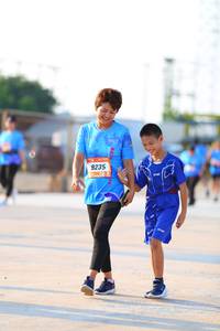 BIB: 9235
                            <button type="button" onclick="openModal(3109788)" class="btn btn-primary btn-sm float-right btn-popup" data-toggle="modal" data-target=".modal-high-quality">
                        <i class="fas fa-shopping-cart"></i> Add to Cart
                    </button>
                                            <button type="button" onclick="isThisMe(3109788, true)" class="btn btn-success btn-sm float-right btn-popup btn-isme hidden" data-toggle="tooltip" data-placement="bottom" title="นี่คือรูปของคุณใช่ไหม คลิกที่นี่เพื่อเอาเข้าอัลบั้ม">
                        <i class="fas fa-plus"></i> Add to album
                    </button>
                    <button type="button" onclick="isThisMe(3109788, false)" class="btn btn-warning btn-sm float-right btn-popup btn-isnotme hidden">
                        <i class="fas fa-ban"></i> Remove from album
                    </button>