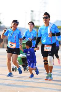 BIB: 8047, 048
                            <button type="button" onclick="openModal(3109665)" class="btn btn-primary btn-sm float-right btn-popup" data-toggle="modal" data-target=".modal-high-quality">
                        <i class="fas fa-shopping-cart"></i> Add to Cart
                    </button>
                                            <button type="button" onclick="isThisMe(3109665, true)" class="btn btn-success btn-sm float-right btn-popup btn-isme hidden" data-toggle="tooltip" data-placement="bottom" title="นี่คือรูปของคุณใช่ไหม คลิกที่นี่เพื่อเอาเข้าอัลบั้ม">
                        <i class="fas fa-plus"></i> Add to album
                    </button>
                    <button type="button" onclick="isThisMe(3109665, false)" class="btn btn-warning btn-sm float-right btn-popup btn-isnotme hidden">
                        <i class="fas fa-ban"></i> Remove from album
                    </button>