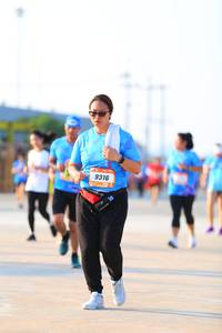 BIB: 9316
                            <button type="button" onclick="openModal(3109763)" class="btn btn-primary btn-sm float-right btn-popup" data-toggle="modal" data-target=".modal-high-quality">
                        <i class="fas fa-shopping-cart"></i> Add to Cart
                    </button>
                                            <button type="button" onclick="isThisMe(3109763, true)" class="btn btn-success btn-sm float-right btn-popup btn-isme hidden" data-toggle="tooltip" data-placement="bottom" title="นี่คือรูปของคุณใช่ไหม คลิกที่นี่เพื่อเอาเข้าอัลบั้ม">
                        <i class="fas fa-plus"></i> Add to album
                    </button>
                    <button type="button" onclick="isThisMe(3109763, false)" class="btn btn-warning btn-sm float-right btn-popup btn-isnotme hidden">
                        <i class="fas fa-ban"></i> Remove from album
                    </button>