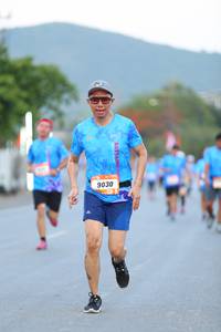 BIB: 9030
                            <button type="button" onclick="openModal(3112594)" class="btn btn-primary btn-sm float-right btn-popup" data-toggle="modal" data-target=".modal-high-quality">
                        <i class="fas fa-shopping-cart"></i> Add to Cart
                    </button>
                                            <button type="button" onclick="isThisMe(3112594, true)" class="btn btn-success btn-sm float-right btn-popup btn-isme hidden" data-toggle="tooltip" data-placement="bottom" title="นี่คือรูปของคุณใช่ไหม คลิกที่นี่เพื่อเอาเข้าอัลบั้ม">
                        <i class="fas fa-plus"></i> Add to album
                    </button>
                    <button type="button" onclick="isThisMe(3112594, false)" class="btn btn-warning btn-sm float-right btn-popup btn-isnotme hidden">
                        <i class="fas fa-ban"></i> Remove from album
                    </button>
