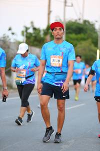 BIB: 538
                            <button type="button" onclick="openModal(3116553)" class="btn btn-primary btn-sm float-right btn-popup" data-toggle="modal" data-target=".modal-high-quality">
                        <i class="fas fa-shopping-cart"></i> Add to Cart
                    </button>
                                            <button type="button" onclick="isThisMe(3116553, true)" class="btn btn-success btn-sm float-right btn-popup btn-isme hidden" data-toggle="tooltip" data-placement="bottom" title="นี่คือรูปของคุณใช่ไหม คลิกที่นี่เพื่อเอาเข้าอัลบั้ม">
                        <i class="fas fa-plus"></i> Add to album
                    </button>
                    <button type="button" onclick="isThisMe(3116553, false)" class="btn btn-warning btn-sm float-right btn-popup btn-isnotme hidden">
                        <i class="fas fa-ban"></i> Remove from album
                    </button>