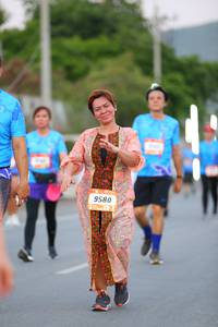 BIB: 9580
                            <button type="button" onclick="openModal(3119167)" class="btn btn-primary btn-sm float-right btn-popup" data-toggle="modal" data-target=".modal-high-quality">
                        <i class="fas fa-shopping-cart"></i> Add to Cart
                    </button>
                                            <button type="button" onclick="isThisMe(3119167, true)" class="btn btn-success btn-sm float-right btn-popup btn-isme hidden" data-toggle="tooltip" data-placement="bottom" title="นี่คือรูปของคุณใช่ไหม คลิกที่นี่เพื่อเอาเข้าอัลบั้ม">
                        <i class="fas fa-plus"></i> Add to album
                    </button>
                    <button type="button" onclick="isThisMe(3119167, false)" class="btn btn-warning btn-sm float-right btn-popup btn-isnotme hidden">
                        <i class="fas fa-ban"></i> Remove from album
                    </button>