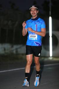 BIB: 6339
                            <button type="button" onclick="openModal(3122667)" class="btn btn-primary btn-sm float-right btn-popup" data-toggle="modal" data-target=".modal-high-quality">
                        <i class="fas fa-shopping-cart"></i> Add to Cart
                    </button>
                                            <button type="button" onclick="isThisMe(3122667, true)" class="btn btn-success btn-sm float-right btn-popup btn-isme hidden" data-toggle="tooltip" data-placement="bottom" title="นี่คือรูปของคุณใช่ไหม คลิกที่นี่เพื่อเอาเข้าอัลบั้ม">
                        <i class="fas fa-plus"></i> Add to album
                    </button>
                    <button type="button" onclick="isThisMe(3122667, false)" class="btn btn-warning btn-sm float-right btn-popup btn-isnotme hidden">
                        <i class="fas fa-ban"></i> Remove from album
                    </button>