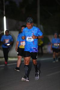 BIB: 6902
                            <button type="button" onclick="openModal(3122497)" class="btn btn-primary btn-sm float-right btn-popup" data-toggle="modal" data-target=".modal-high-quality">
                        <i class="fas fa-shopping-cart"></i> Add to Cart
                    </button>
                                            <button type="button" onclick="isThisMe(3122497, true)" class="btn btn-success btn-sm float-right btn-popup btn-isme hidden" data-toggle="tooltip" data-placement="bottom" title="นี่คือรูปของคุณใช่ไหม คลิกที่นี่เพื่อเอาเข้าอัลบั้ม">
                        <i class="fas fa-plus"></i> Add to album
                    </button>
                    <button type="button" onclick="isThisMe(3122497, false)" class="btn btn-warning btn-sm float-right btn-popup btn-isnotme hidden">
                        <i class="fas fa-ban"></i> Remove from album
                    </button>