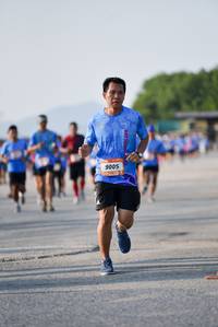 BIB: 900
                            <button type="button" onclick="openModal(3204670)" class="btn btn-primary btn-sm float-right btn-popup" data-toggle="modal" data-target=".modal-high-quality">
                        <i class="fas fa-shopping-cart"></i> Add to Cart
                    </button>
                                            <button type="button" onclick="isThisMe(3204670, true)" class="btn btn-success btn-sm float-right btn-popup btn-isme hidden" data-toggle="tooltip" data-placement="bottom" title="นี่คือรูปของคุณใช่ไหม คลิกที่นี่เพื่อเอาเข้าอัลบั้ม">
                        <i class="fas fa-plus"></i> Add to album
                    </button>
                    <button type="button" onclick="isThisMe(3204670, false)" class="btn btn-warning btn-sm float-right btn-popup btn-isnotme hidden">
                        <i class="fas fa-ban"></i> Remove from album
                    </button>