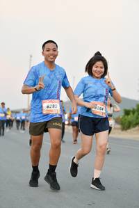 BIB: 8284, 8283
                            <button type="button" onclick="openModal(3244631)" class="btn btn-primary btn-sm float-right btn-popup" data-toggle="modal" data-target=".modal-high-quality">
                        <i class="fas fa-shopping-cart"></i> Add to Cart
                    </button>
                                            <button type="button" onclick="isThisMe(3244631, true)" class="btn btn-success btn-sm float-right btn-popup btn-isme hidden" data-toggle="tooltip" data-placement="bottom" title="นี่คือรูปของคุณใช่ไหม คลิกที่นี่เพื่อเอาเข้าอัลบั้ม">
                        <i class="fas fa-plus"></i> Add to album
                    </button>
                    <button type="button" onclick="isThisMe(3244631, false)" class="btn btn-warning btn-sm float-right btn-popup btn-isnotme hidden">
                        <i class="fas fa-ban"></i> Remove from album
                    </button>