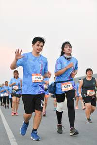BIB: 9232, 9233, 8077
                            <button type="button" onclick="openModal(3245156)" class="btn btn-primary btn-sm float-right btn-popup" data-toggle="modal" data-target=".modal-high-quality">
                        <i class="fas fa-shopping-cart"></i> Add to Cart
                    </button>
                                            <button type="button" onclick="isThisMe(3245156, true)" class="btn btn-success btn-sm float-right btn-popup btn-isme hidden" data-toggle="tooltip" data-placement="bottom" title="นี่คือรูปของคุณใช่ไหม คลิกที่นี่เพื่อเอาเข้าอัลบั้ม">
                        <i class="fas fa-plus"></i> Add to album
                    </button>
                    <button type="button" onclick="isThisMe(3245156, false)" class="btn btn-warning btn-sm float-right btn-popup btn-isnotme hidden">
                        <i class="fas fa-ban"></i> Remove from album
                    </button>