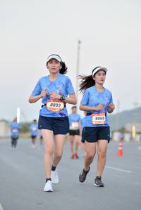 BIB: 8893, 8860
                            <button type="button" onclick="openModal(3237115)" class="btn btn-primary btn-sm float-right btn-popup" data-toggle="modal" data-target=".modal-high-quality">
                        <i class="fas fa-shopping-cart"></i> Add to Cart
                    </button>
                                            <button type="button" onclick="isThisMe(3237115, true)" class="btn btn-success btn-sm float-right btn-popup btn-isme hidden" data-toggle="tooltip" data-placement="bottom" title="นี่คือรูปของคุณใช่ไหม คลิกที่นี่เพื่อเอาเข้าอัลบั้ม">
                        <i class="fas fa-plus"></i> Add to album
                    </button>
                    <button type="button" onclick="isThisMe(3237115, false)" class="btn btn-warning btn-sm float-right btn-popup btn-isnotme hidden">
                        <i class="fas fa-ban"></i> Remove from album
                    </button>