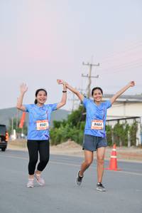 BIB: 9561, 9464
                            <button type="button" onclick="openModal(3247617)" class="btn btn-primary btn-sm float-right btn-popup" data-toggle="modal" data-target=".modal-high-quality">
                        <i class="fas fa-shopping-cart"></i> Add to Cart
                    </button>
                                            <button type="button" onclick="isThisMe(3247617, true)" class="btn btn-success btn-sm float-right btn-popup btn-isme hidden" data-toggle="tooltip" data-placement="bottom" title="นี่คือรูปของคุณใช่ไหม คลิกที่นี่เพื่อเอาเข้าอัลบั้ม">
                        <i class="fas fa-plus"></i> Add to album
                    </button>
                    <button type="button" onclick="isThisMe(3247617, false)" class="btn btn-warning btn-sm float-right btn-popup btn-isnotme hidden">
                        <i class="fas fa-ban"></i> Remove from album
                    </button>