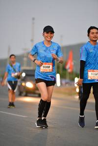 BIB: 9308, 9302
                            <button type="button" onclick="openModal(3251135)" class="btn btn-primary btn-sm float-right btn-popup" data-toggle="modal" data-target=".modal-high-quality">
                        <i class="fas fa-shopping-cart"></i> Add to Cart
                    </button>
                                            <button type="button" onclick="isThisMe(3251135, true)" class="btn btn-success btn-sm float-right btn-popup btn-isme hidden" data-toggle="tooltip" data-placement="bottom" title="นี่คือรูปของคุณใช่ไหม คลิกที่นี่เพื่อเอาเข้าอัลบั้ม">
                        <i class="fas fa-plus"></i> Add to album
                    </button>
                    <button type="button" onclick="isThisMe(3251135, false)" class="btn btn-warning btn-sm float-right btn-popup btn-isnotme hidden">
                        <i class="fas fa-ban"></i> Remove from album
                    </button>