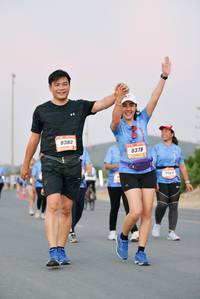 BIB: 8382, 8378
                            <button type="button" onclick="openModal(3248102)" class="btn btn-primary btn-sm float-right btn-popup" data-toggle="modal" data-target=".modal-high-quality">
                        <i class="fas fa-shopping-cart"></i> Add to Cart
                    </button>
                                            <button type="button" onclick="isThisMe(3248102, true)" class="btn btn-success btn-sm float-right btn-popup btn-isme hidden" data-toggle="tooltip" data-placement="bottom" title="นี่คือรูปของคุณใช่ไหม คลิกที่นี่เพื่อเอาเข้าอัลบั้ม">
                        <i class="fas fa-plus"></i> Add to album
                    </button>
                    <button type="button" onclick="isThisMe(3248102, false)" class="btn btn-warning btn-sm float-right btn-popup btn-isnotme hidden">
                        <i class="fas fa-ban"></i> Remove from album
                    </button>