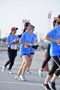 BIB: 8030
                            <button type="button" onclick="openModal(3210527)" class="btn btn-primary btn-sm float-right btn-popup" data-toggle="modal" data-target=".modal-high-quality">
                        <i class="fas fa-shopping-cart"></i> Add to Cart
                    </button>
                                            <button type="button" onclick="isThisMe(3210527, true)" class="btn btn-success btn-sm float-right btn-popup btn-isme hidden" data-toggle="tooltip" data-placement="bottom" title="นี่คือรูปของคุณใช่ไหม คลิกที่นี่เพื่อเอาเข้าอัลบั้ม">
                        <i class="fas fa-plus"></i> Add to album
                    </button>
                    <button type="button" onclick="isThisMe(3210527, false)" class="btn btn-warning btn-sm float-right btn-popup btn-isnotme hidden">
                        <i class="fas fa-ban"></i> Remove from album
                    </button>