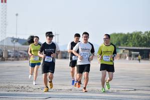 BIB: 6799, 6349
                            <button type="button" onclick="openModal(3204082)" class="btn btn-primary btn-sm float-right btn-popup" data-toggle="modal" data-target=".modal-high-quality">
                        <i class="fas fa-shopping-cart"></i> Add to Cart
                    </button>
                                            <button type="button" onclick="isThisMe(3204082, true)" class="btn btn-success btn-sm float-right btn-popup btn-isme hidden" data-toggle="tooltip" data-placement="bottom" title="นี่คือรูปของคุณใช่ไหม คลิกที่นี่เพื่อเอาเข้าอัลบั้ม">
                        <i class="fas fa-plus"></i> Add to album
                    </button>
                    <button type="button" onclick="isThisMe(3204082, false)" class="btn btn-warning btn-sm float-right btn-popup btn-isnotme hidden">
                        <i class="fas fa-ban"></i> Remove from album
                    </button>