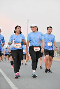 BIB: 8722, 843, 833
                            <button type="button" onclick="openModal(3246045)" class="btn btn-primary btn-sm float-right btn-popup" data-toggle="modal" data-target=".modal-high-quality">
                        <i class="fas fa-shopping-cart"></i> Add to Cart
                    </button>
                                            <button type="button" onclick="isThisMe(3246045, true)" class="btn btn-success btn-sm float-right btn-popup btn-isme hidden" data-toggle="tooltip" data-placement="bottom" title="นี่คือรูปของคุณใช่ไหม คลิกที่นี่เพื่อเอาเข้าอัลบั้ม">
                        <i class="fas fa-plus"></i> Add to album
                    </button>
                    <button type="button" onclick="isThisMe(3246045, false)" class="btn btn-warning btn-sm float-right btn-popup btn-isnotme hidden">
                        <i class="fas fa-ban"></i> Remove from album
                    </button>