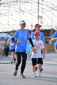 BIB: 8163
                            <button type="button" onclick="openModal(3209196)" class="btn btn-primary btn-sm float-right btn-popup" data-toggle="modal" data-target=".modal-high-quality">
                        <i class="fas fa-shopping-cart"></i> Add to Cart
                    </button>
                                            <button type="button" onclick="isThisMe(3209196, true)" class="btn btn-success btn-sm float-right btn-popup btn-isme hidden" data-toggle="tooltip" data-placement="bottom" title="นี่คือรูปของคุณใช่ไหม คลิกที่นี่เพื่อเอาเข้าอัลบั้ม">
                        <i class="fas fa-plus"></i> Add to album
                    </button>
                    <button type="button" onclick="isThisMe(3209196, false)" class="btn btn-warning btn-sm float-right btn-popup btn-isnotme hidden">
                        <i class="fas fa-ban"></i> Remove from album
                    </button>