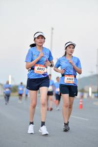 BIB: 8893, 8860
                            <button type="button" onclick="openModal(3237166)" class="btn btn-primary btn-sm float-right btn-popup" data-toggle="modal" data-target=".modal-high-quality">
                        <i class="fas fa-shopping-cart"></i> Add to Cart
                    </button>
                                            <button type="button" onclick="isThisMe(3237166, true)" class="btn btn-success btn-sm float-right btn-popup btn-isme hidden" data-toggle="tooltip" data-placement="bottom" title="นี่คือรูปของคุณใช่ไหม คลิกที่นี่เพื่อเอาเข้าอัลบั้ม">
                        <i class="fas fa-plus"></i> Add to album
                    </button>
                    <button type="button" onclick="isThisMe(3237166, false)" class="btn btn-warning btn-sm float-right btn-popup btn-isnotme hidden">
                        <i class="fas fa-ban"></i> Remove from album
                    </button>