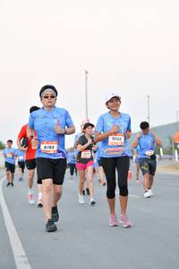 BIB: 9002, 8780
                            <button type="button" onclick="openModal(3240912)" class="btn btn-primary btn-sm float-right btn-popup" data-toggle="modal" data-target=".modal-high-quality">
                        <i class="fas fa-shopping-cart"></i> Add to Cart
                    </button>
                                            <button type="button" onclick="isThisMe(3240912, true)" class="btn btn-success btn-sm float-right btn-popup btn-isme hidden" data-toggle="tooltip" data-placement="bottom" title="นี่คือรูปของคุณใช่ไหม คลิกที่นี่เพื่อเอาเข้าอัลบั้ม">
                        <i class="fas fa-plus"></i> Add to album
                    </button>
                    <button type="button" onclick="isThisMe(3240912, false)" class="btn btn-warning btn-sm float-right btn-popup btn-isnotme hidden">
                        <i class="fas fa-ban"></i> Remove from album
                    </button>