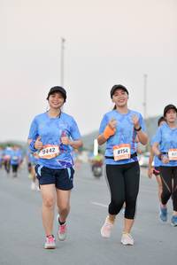 BIB: 3442, 8154
                            <button type="button" onclick="openModal(3243763)" class="btn btn-primary btn-sm float-right btn-popup" data-toggle="modal" data-target=".modal-high-quality">
                        <i class="fas fa-shopping-cart"></i> Add to Cart
                    </button>
                                            <button type="button" onclick="isThisMe(3243763, true)" class="btn btn-success btn-sm float-right btn-popup btn-isme hidden" data-toggle="tooltip" data-placement="bottom" title="นี่คือรูปของคุณใช่ไหม คลิกที่นี่เพื่อเอาเข้าอัลบั้ม">
                        <i class="fas fa-plus"></i> Add to album
                    </button>
                    <button type="button" onclick="isThisMe(3243763, false)" class="btn btn-warning btn-sm float-right btn-popup btn-isnotme hidden">
                        <i class="fas fa-ban"></i> Remove from album
                    </button>