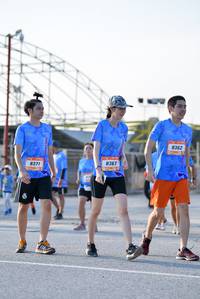 BIB: 8367, 8371
                            <button type="button" onclick="openModal(3209607)" class="btn btn-primary btn-sm float-right btn-popup" data-toggle="modal" data-target=".modal-high-quality">
                        <i class="fas fa-shopping-cart"></i> Add to Cart
                    </button>
                                            <button type="button" onclick="isThisMe(3209607, true)" class="btn btn-success btn-sm float-right btn-popup btn-isme hidden" data-toggle="tooltip" data-placement="bottom" title="นี่คือรูปของคุณใช่ไหม คลิกที่นี่เพื่อเอาเข้าอัลบั้ม">
                        <i class="fas fa-plus"></i> Add to album
                    </button>
                    <button type="button" onclick="isThisMe(3209607, false)" class="btn btn-warning btn-sm float-right btn-popup btn-isnotme hidden">
                        <i class="fas fa-ban"></i> Remove from album
                    </button>