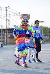 BIB: 8291, 9224
                            <button type="button" onclick="openModal(3209997)" class="btn btn-primary btn-sm float-right btn-popup" data-toggle="modal" data-target=".modal-high-quality">
                        <i class="fas fa-shopping-cart"></i> Add to Cart
                    </button>
                                            <button type="button" onclick="isThisMe(3209997, true)" class="btn btn-success btn-sm float-right btn-popup btn-isme hidden" data-toggle="tooltip" data-placement="bottom" title="นี่คือรูปของคุณใช่ไหม คลิกที่นี่เพื่อเอาเข้าอัลบั้ม">
                        <i class="fas fa-plus"></i> Add to album
                    </button>
                    <button type="button" onclick="isThisMe(3209997, false)" class="btn btn-warning btn-sm float-right btn-popup btn-isnotme hidden">
                        <i class="fas fa-ban"></i> Remove from album
                    </button>