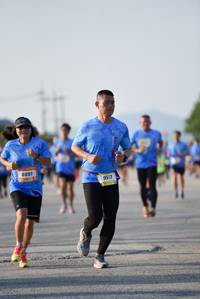 BIB: 8091
                            <button type="button" onclick="openModal(3204566)" class="btn btn-primary btn-sm float-right btn-popup" data-toggle="modal" data-target=".modal-high-quality">
                        <i class="fas fa-shopping-cart"></i> Add to Cart
                    </button>
                                            <button type="button" onclick="isThisMe(3204566, true)" class="btn btn-success btn-sm float-right btn-popup btn-isme hidden" data-toggle="tooltip" data-placement="bottom" title="นี่คือรูปของคุณใช่ไหม คลิกที่นี่เพื่อเอาเข้าอัลบั้ม">
                        <i class="fas fa-plus"></i> Add to album
                    </button>
                    <button type="button" onclick="isThisMe(3204566, false)" class="btn btn-warning btn-sm float-right btn-popup btn-isnotme hidden">
                        <i class="fas fa-ban"></i> Remove from album
                    </button>