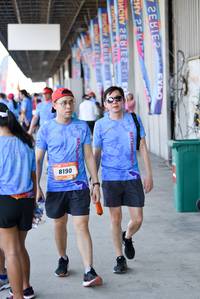 BIB: 8190
                            <button type="button" onclick="openModal(3199993)" class="btn btn-primary btn-sm float-right btn-popup" data-toggle="modal" data-target=".modal-high-quality">
                        <i class="fas fa-shopping-cart"></i> Add to Cart
                    </button>
                                            <button type="button" onclick="isThisMe(3199993, true)" class="btn btn-success btn-sm float-right btn-popup btn-isme hidden" data-toggle="tooltip" data-placement="bottom" title="นี่คือรูปของคุณใช่ไหม คลิกที่นี่เพื่อเอาเข้าอัลบั้ม">
                        <i class="fas fa-plus"></i> Add to album
                    </button>
                    <button type="button" onclick="isThisMe(3199993, false)" class="btn btn-warning btn-sm float-right btn-popup btn-isnotme hidden">
                        <i class="fas fa-ban"></i> Remove from album
                    </button>