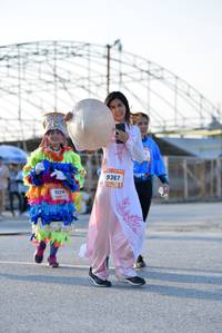 BIB: 9367, 9224
                            <button type="button" onclick="openModal(3209966)" class="btn btn-primary btn-sm float-right btn-popup" data-toggle="modal" data-target=".modal-high-quality">
                        <i class="fas fa-shopping-cart"></i> Add to Cart
                    </button>
                                            <button type="button" onclick="isThisMe(3209966, true)" class="btn btn-success btn-sm float-right btn-popup btn-isme hidden" data-toggle="tooltip" data-placement="bottom" title="นี่คือรูปของคุณใช่ไหม คลิกที่นี่เพื่อเอาเข้าอัลบั้ม">
                        <i class="fas fa-plus"></i> Add to album
                    </button>
                    <button type="button" onclick="isThisMe(3209966, false)" class="btn btn-warning btn-sm float-right btn-popup btn-isnotme hidden">
                        <i class="fas fa-ban"></i> Remove from album
                    </button>