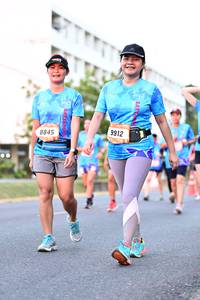 BIB: 9912, 8845
                            <button type="button" onclick="openModal(3453259)" class="btn btn-primary btn-sm float-right btn-popup" data-toggle="modal" data-target=".modal-high-quality">
                        <i class="fas fa-shopping-cart"></i> Add to Cart
                    </button>
                                            <button type="button" onclick="isThisMe(3453259, true)" class="btn btn-success btn-sm float-right btn-popup btn-isme hidden" data-toggle="tooltip" data-placement="bottom" title="นี่คือรูปของคุณใช่ไหม คลิกที่นี่เพื่อเอาเข้าอัลบั้ม">
                        <i class="fas fa-plus"></i> Add to album
                    </button>
                    <button type="button" onclick="isThisMe(3453259, false)" class="btn btn-warning btn-sm float-right btn-popup btn-isnotme hidden">
                        <i class="fas fa-ban"></i> Remove from album
                    </button>