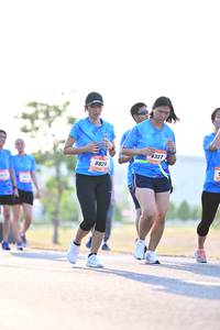 BIB: 337, 8820
                            <button type="button" onclick="openModal(3413627)" class="btn btn-primary btn-sm float-right btn-popup" data-toggle="modal" data-target=".modal-high-quality">
                        <i class="fas fa-shopping-cart"></i> Add to Cart
                    </button>
                                            <button type="button" onclick="isThisMe(3413627, true)" class="btn btn-success btn-sm float-right btn-popup btn-isme hidden" data-toggle="tooltip" data-placement="bottom" title="นี่คือรูปของคุณใช่ไหม คลิกที่นี่เพื่อเอาเข้าอัลบั้ม">
                        <i class="fas fa-plus"></i> Add to album
                    </button>
                    <button type="button" onclick="isThisMe(3413627, false)" class="btn btn-warning btn-sm float-right btn-popup btn-isnotme hidden">
                        <i class="fas fa-ban"></i> Remove from album
                    </button>