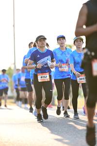 BIB: 215, 8152, 989
                            <button type="button" onclick="openModal(3414980)" class="btn btn-primary btn-sm float-right btn-popup" data-toggle="modal" data-target=".modal-high-quality">
                        <i class="fas fa-shopping-cart"></i> Add to Cart
                    </button>
                                            <button type="button" onclick="isThisMe(3414980, true)" class="btn btn-success btn-sm float-right btn-popup btn-isme hidden" data-toggle="tooltip" data-placement="bottom" title="นี่คือรูปของคุณใช่ไหม คลิกที่นี่เพื่อเอาเข้าอัลบั้ม">
                        <i class="fas fa-plus"></i> Add to album
                    </button>
                    <button type="button" onclick="isThisMe(3414980, false)" class="btn btn-warning btn-sm float-right btn-popup btn-isnotme hidden">
                        <i class="fas fa-ban"></i> Remove from album
                    </button>