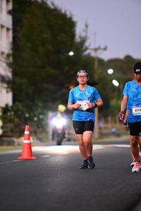 BIB: 635
                            <button type="button" onclick="openModal(3475551)" class="btn btn-primary btn-sm float-right btn-popup" data-toggle="modal" data-target=".modal-high-quality">
                        <i class="fas fa-shopping-cart"></i> Add to Cart
                    </button>
                                            <button type="button" onclick="isThisMe(3475551, true)" class="btn btn-success btn-sm float-right btn-popup btn-isme hidden" data-toggle="tooltip" data-placement="bottom" title="นี่คือรูปของคุณใช่ไหม คลิกที่นี่เพื่อเอาเข้าอัลบั้ม">
                        <i class="fas fa-plus"></i> Add to album
                    </button>
                    <button type="button" onclick="isThisMe(3475551, false)" class="btn btn-warning btn-sm float-right btn-popup btn-isnotme hidden">
                        <i class="fas fa-ban"></i> Remove from album
                    </button>