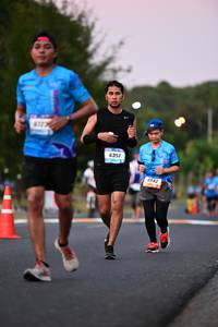 BIB: 6351, 842
                            <button type="button" onclick="openModal(3474669)" class="btn btn-primary btn-sm float-right btn-popup" data-toggle="modal" data-target=".modal-high-quality">
                        <i class="fas fa-shopping-cart"></i> Add to Cart
                    </button>
                                            <button type="button" onclick="isThisMe(3474669, true)" class="btn btn-success btn-sm float-right btn-popup btn-isme hidden" data-toggle="tooltip" data-placement="bottom" title="นี่คือรูปของคุณใช่ไหม คลิกที่นี่เพื่อเอาเข้าอัลบั้ม">
                        <i class="fas fa-plus"></i> Add to album
                    </button>
                    <button type="button" onclick="isThisMe(3474669, false)" class="btn btn-warning btn-sm float-right btn-popup btn-isnotme hidden">
                        <i class="fas fa-ban"></i> Remove from album
                    </button>