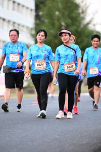 BIB: 9422, 9024, 9020, 
                            <button type="button" onclick="openModal(3452729)" class="btn btn-primary btn-sm float-right btn-popup" data-toggle="modal" data-target=".modal-high-quality">
                        <i class="fas fa-shopping-cart"></i> Add to Cart
                    </button>
                                            <button type="button" onclick="isThisMe(3452729, true)" class="btn btn-success btn-sm float-right btn-popup btn-isme hidden" data-toggle="tooltip" data-placement="bottom" title="นี่คือรูปของคุณใช่ไหม คลิกที่นี่เพื่อเอาเข้าอัลบั้ม">
                        <i class="fas fa-plus"></i> Add to album
                    </button>
                    <button type="button" onclick="isThisMe(3452729, false)" class="btn btn-warning btn-sm float-right btn-popup btn-isnotme hidden">
                        <i class="fas fa-ban"></i> Remove from album
                    </button>