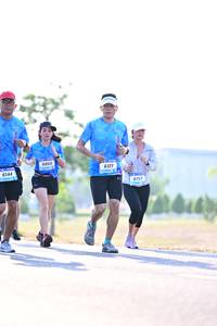 BIB: 6860, 6144, 6121, 6157
                            <button type="button" onclick="openModal(3401251)" class="btn btn-primary btn-sm float-right btn-popup" data-toggle="modal" data-target=".modal-high-quality">
                        <i class="fas fa-shopping-cart"></i> Add to Cart
                    </button>
                                            <button type="button" onclick="isThisMe(3401251, true)" class="btn btn-success btn-sm float-right btn-popup btn-isme hidden" data-toggle="tooltip" data-placement="bottom" title="นี่คือรูปของคุณใช่ไหม คลิกที่นี่เพื่อเอาเข้าอัลบั้ม">
                        <i class="fas fa-plus"></i> Add to album
                    </button>
                    <button type="button" onclick="isThisMe(3401251, false)" class="btn btn-warning btn-sm float-right btn-popup btn-isnotme hidden">
                        <i class="fas fa-ban"></i> Remove from album
                    </button>