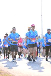 BIB: 947
                            <button type="button" onclick="openModal(3413770)" class="btn btn-primary btn-sm float-right btn-popup" data-toggle="modal" data-target=".modal-high-quality">
                        <i class="fas fa-shopping-cart"></i> Add to Cart
                    </button>
                                            <button type="button" onclick="isThisMe(3413770, true)" class="btn btn-success btn-sm float-right btn-popup btn-isme hidden" data-toggle="tooltip" data-placement="bottom" title="นี่คือรูปของคุณใช่ไหม คลิกที่นี่เพื่อเอาเข้าอัลบั้ม">
                        <i class="fas fa-plus"></i> Add to album
                    </button>
                    <button type="button" onclick="isThisMe(3413770, false)" class="btn btn-warning btn-sm float-right btn-popup btn-isnotme hidden">
                        <i class="fas fa-ban"></i> Remove from album
                    </button>